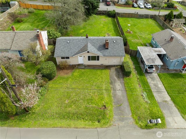 20322 22nd Avenue NE, Shoreline, WA 98155