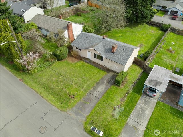 20322 22nd Avenue NE, Shoreline, WA 98155