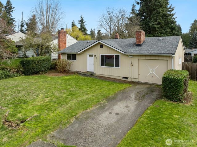 20322 22nd Avenue NE, Shoreline, WA 98155