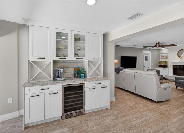 2973 SOMERSWORTH DRIVE, Clearwater, FL 33761