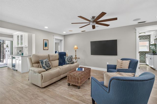 2973 SOMERSWORTH DRIVE, Clearwater, FL 33761