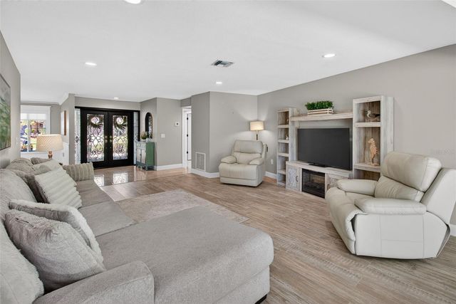 2973 SOMERSWORTH DRIVE, Clearwater, FL 33761