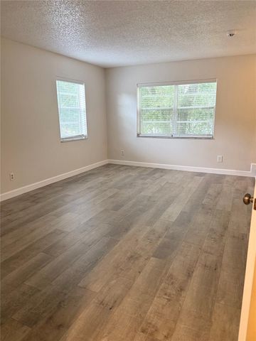 7128 WATERSIDE DRIVE 7128, Tampa, FL 33617