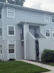 7128 WATERSIDE DRIVE 7128, Tampa, FL 33617