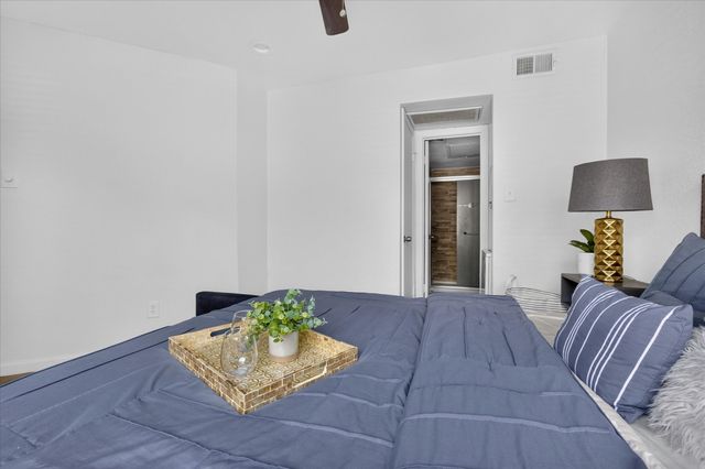 9805 Walnut Street 112, Dallas, TX 75243