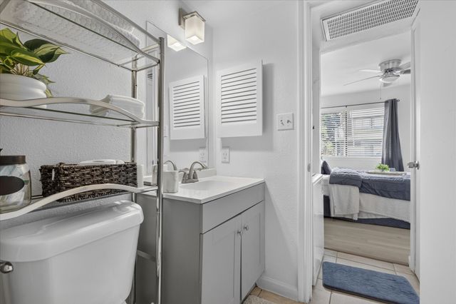 9805 Walnut Street 112, Dallas, TX 75243