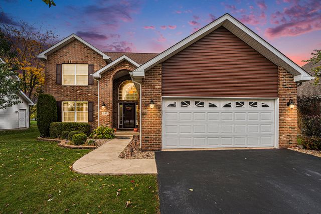 257 Pine Street, Beecher, IL 60401