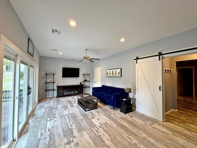 20005 Hwy 80, Hulbert, OK 74441