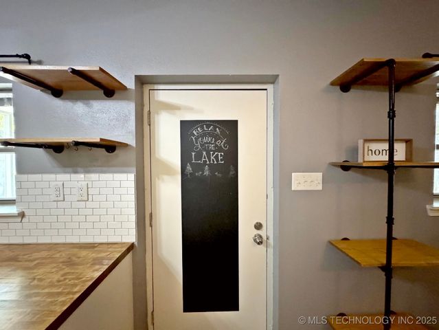 20005 Hwy 80, Hulbert, OK 74441