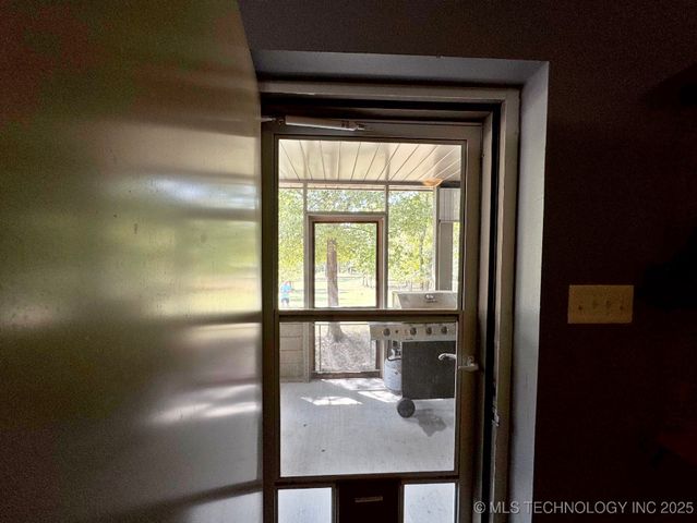 20005 Hwy 80, Hulbert, OK 74441