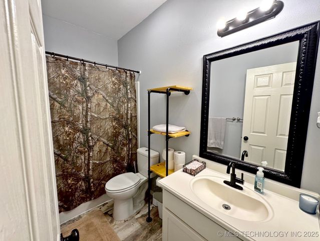 20005 Hwy 80, Hulbert, OK 74441