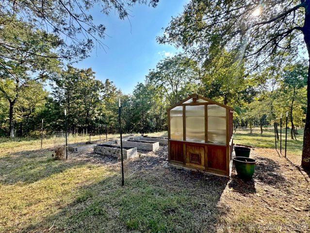 20005 Hwy 80, Hulbert, OK 74441