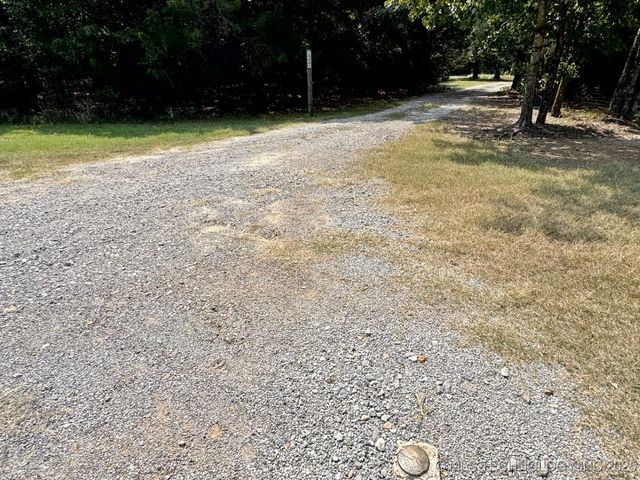 20005 Hwy 80, Hulbert, OK 74441