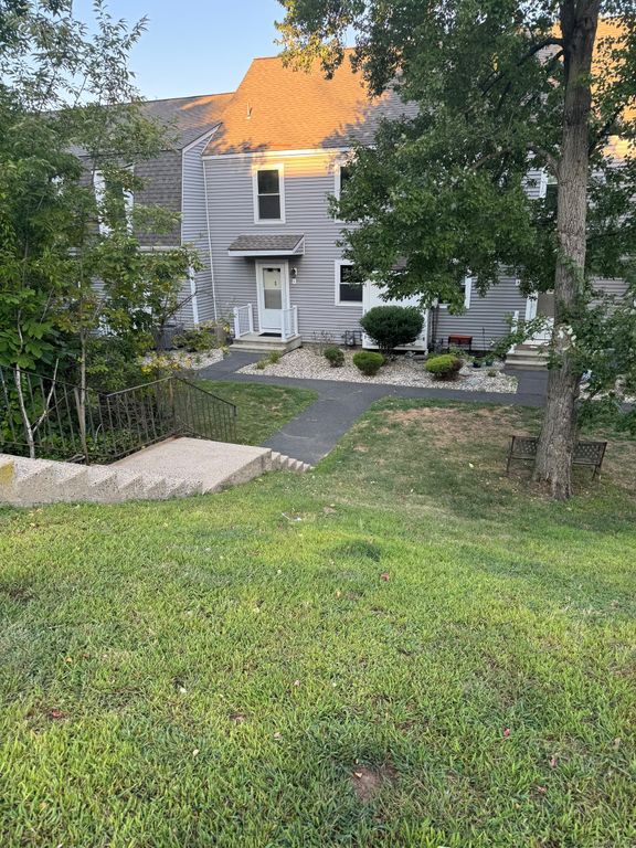 123 Brittany Farms Road APT C, New Britain, CT 06053