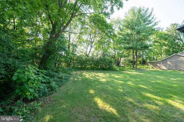 15 S ACADEMY ST, Glassboro, NJ 08028