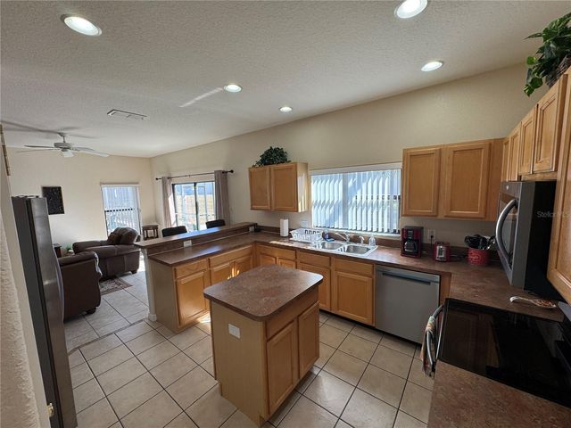 125 SUMMER PLACE LOOP, Clermont, FL 34714