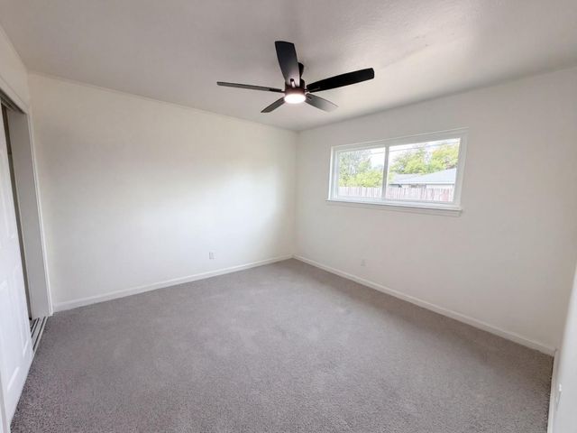 7550 Tamoshanter Way, Sacramento, CA 95822