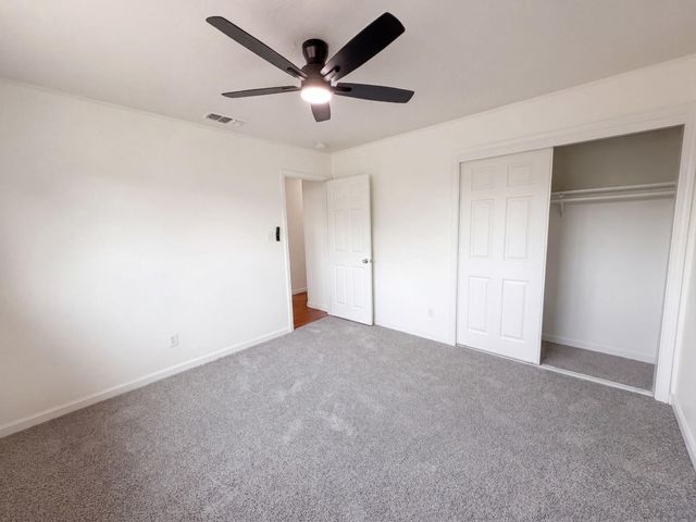 7550 Tamoshanter Way, Sacramento, CA 95822