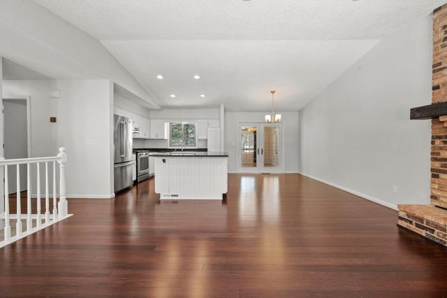 5510 Mahoney Avenue, Minnetonka, MN 55345