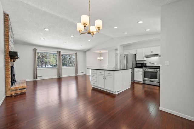 5510 Mahoney Avenue, Minnetonka, MN 55345