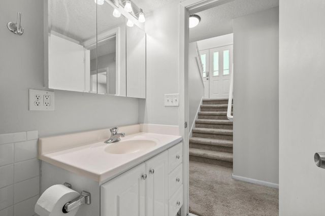 5510 Mahoney Avenue, Minnetonka, MN 55345