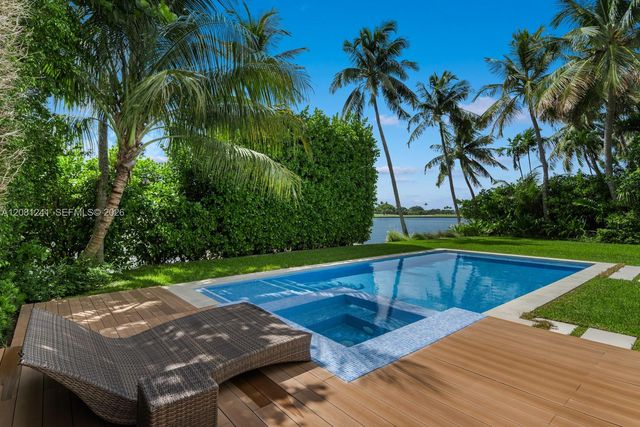9407 E Broadview Drive, Bay Harbor Islands, FL 33154