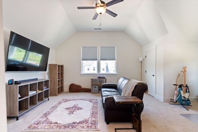 4051 John Marsh Rd, Spring Hill, TN 37174