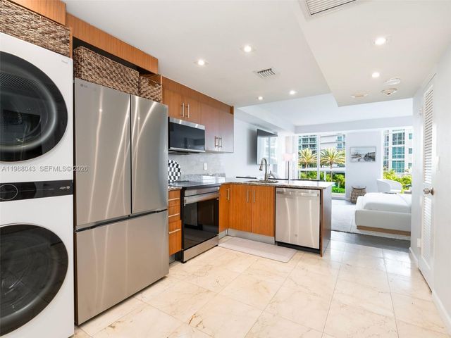 10275 Collins Ave 402, Bal Harbour, FL 33154