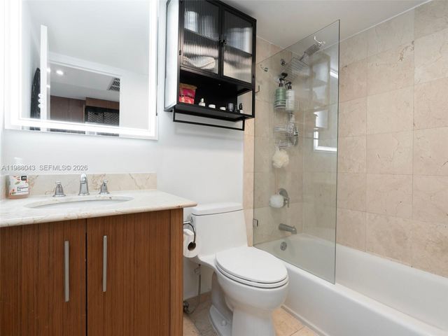 10275 Collins Ave 402, Bal Harbour, FL 33154