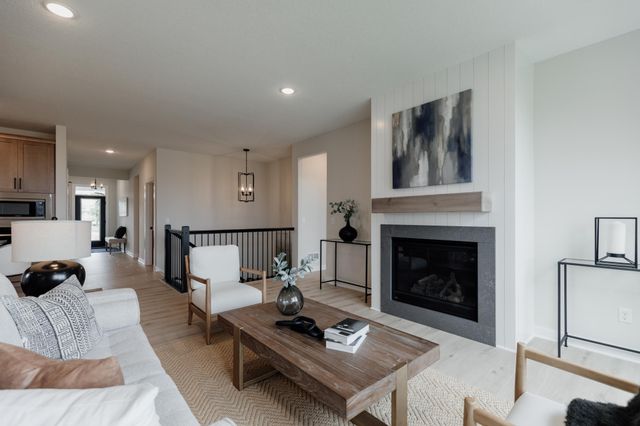 10377 Shadyview Lane N, Maple Grove, MN 55311