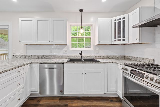 110 Lipman Street, Summerville, SC 29483