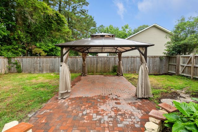 110 Lipman Street, Summerville, SC 29483