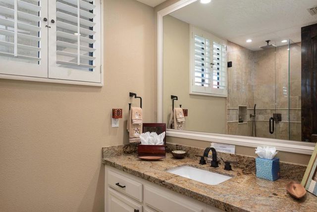 5 Briarcliff Court, Rancho Mirage, CA 92270