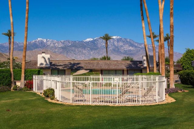 5 Briarcliff Court, Rancho Mirage, CA 92270