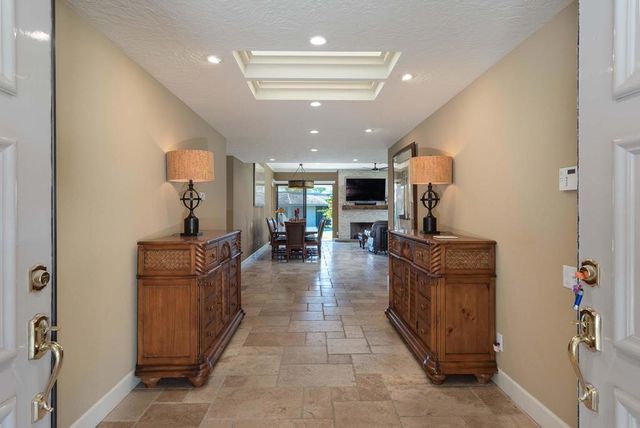 5 Briarcliff Court, Rancho Mirage, CA 92270