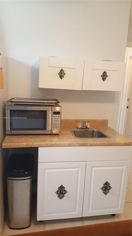 15989 SW 149th Ter 15989, Miami, FL 33196