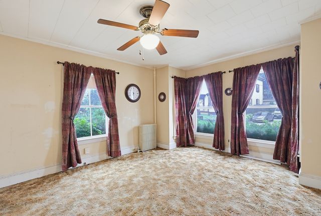 101 Winthrop St, Brockton, MA 02301