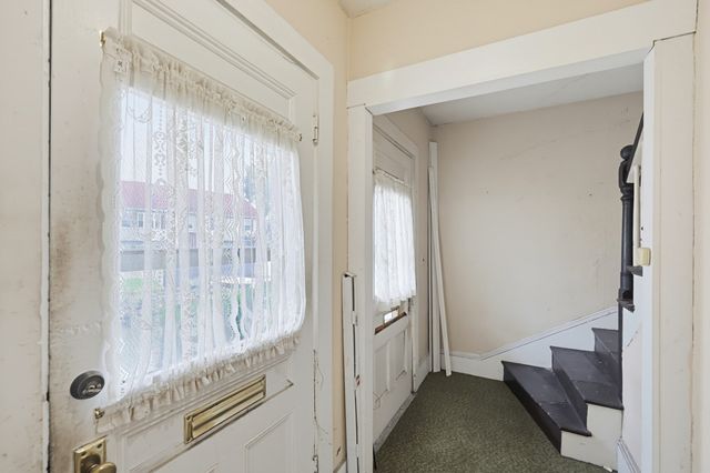 101 Winthrop St, Brockton, MA 02301