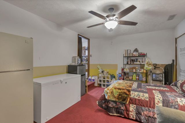916 S Hampton Road, Columbus, OH 43227