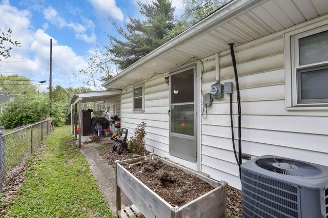 916 S Hampton Road, Columbus, OH 43227