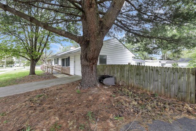 916 S Hampton Road, Columbus, OH 43227