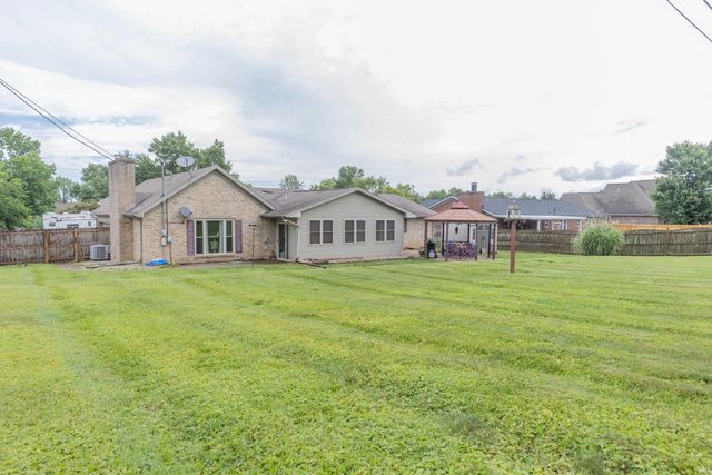 8499 Stonegate Drive, Newburgh, IN 47630