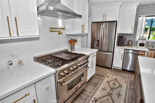 1383 N 2nd, Upland, CA 91786
