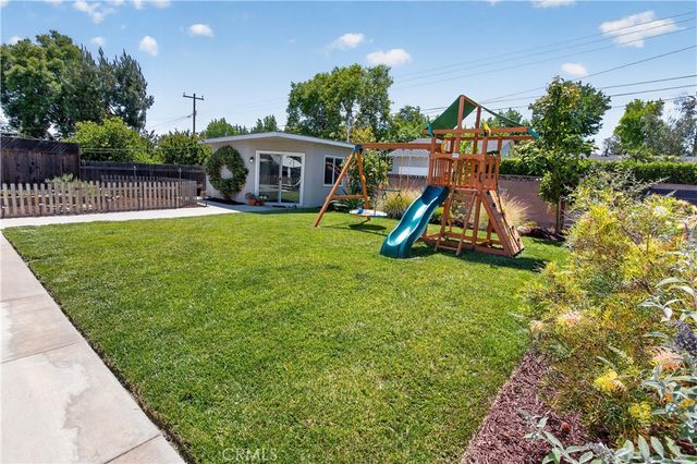 1383 N 2nd, Upland, CA 91786