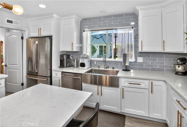 1383 N 2nd, Upland, CA 91786