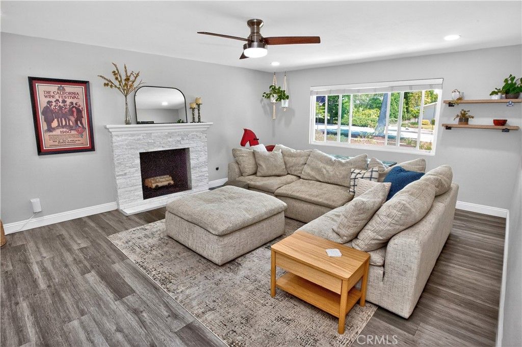 Image 13 of property listing at 1383 N 2nd, Upland, CA 91786