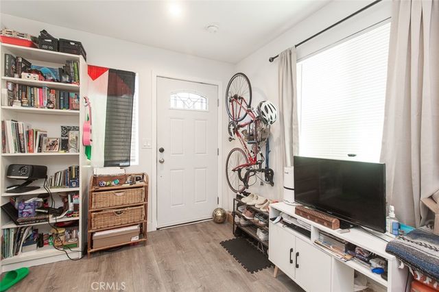 2019 City View, Los Angeles, CA 90033