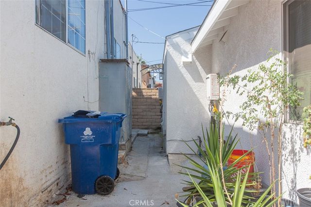 2019 City View, Los Angeles, CA 90033
