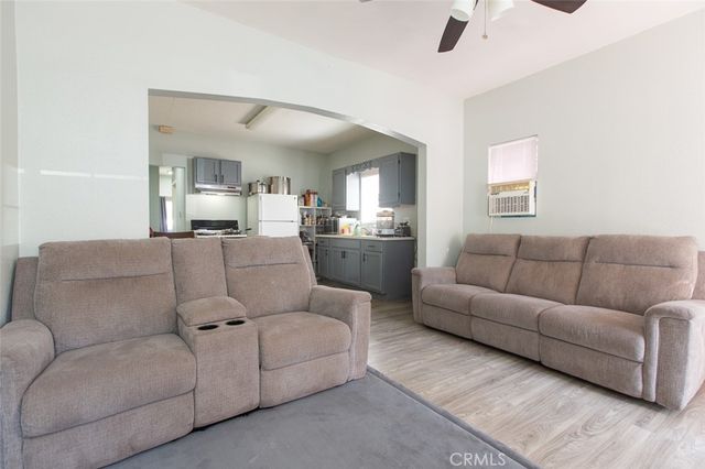 2019 City View, Los Angeles, CA 90033