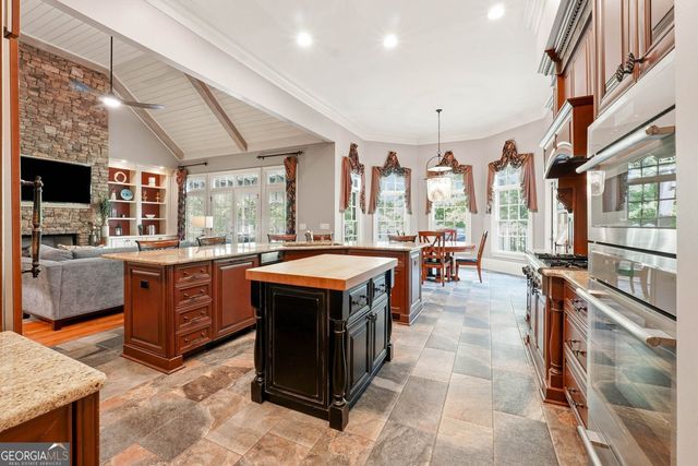 6244 Arnall Court NW, Acworth, GA 30101